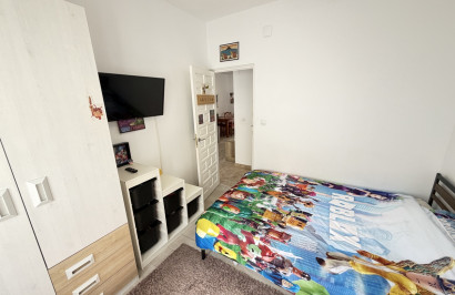 Resale - Apartment / Flat - Villamartín