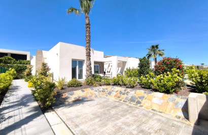 Reventa - Villa independiente - Algorfa