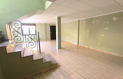 Resale - Semi - Detached Villa - Ciudad Quesada