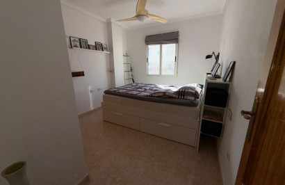 Resale - Apartment / Flat - Torrevieja