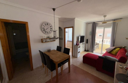 Resale - Apartment / Flat - Torrevieja