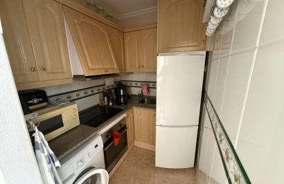 Resale - Apartment / Flat - Torrevieja