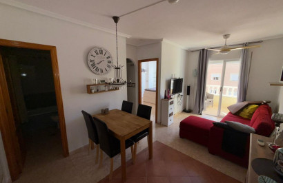 Resale - Apartment / Flat - Torrevieja