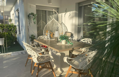 Resale - Apartment / Flat - Orihuela - Vistabella