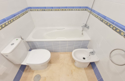 Resale - Apartment / Flat - Villamartín - Los Dolses