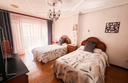 Reventa - Casa de Pueblo - Guardamar del Segura