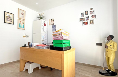 Resale - Detached Villa - Orihuela Costa - Villamartín