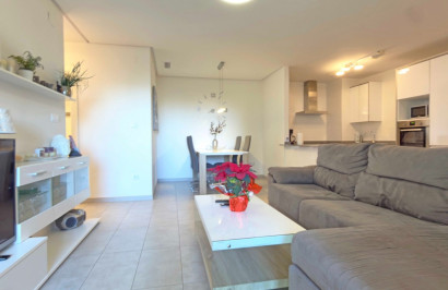 Resale - Apartment / Flat - Orihuela Costa - Los Dolses