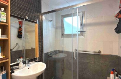 Resale - Apartment / Flat - San Miguel de Salinas