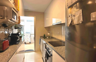 Resale - Apartment / Flat - San Miguel de Salinas