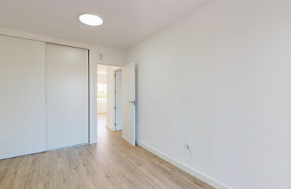 Resale - Apartment / Flat - Orihuela Costa - Villamartín