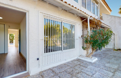 Resale - Apartment / Flat - Orihuela Costa - Villamartín