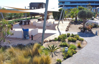 Resale - Apartment / Flat - Cartagena - Playa Honda-Playa Paraíso