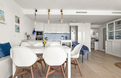 Resale - Apartment / Flat - Cartagena - Playa Honda-Playa Paraíso