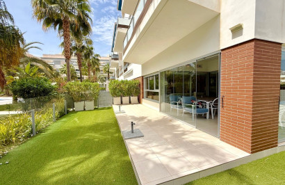 Resale - Apartment / Flat - Orihuela Costa - Villamartín
