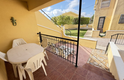 Resale - Apartment / Flat - Villamartín