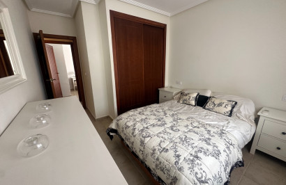 Resale - Apartment / Flat - Torrevieja - Aguas Nuevas