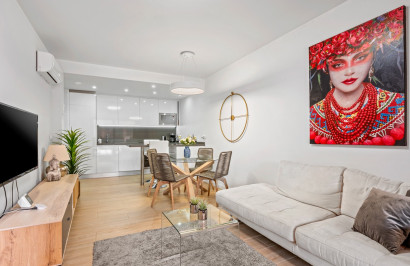 Resale - Apartment / Flat - Orihuela Costa - Villamartín