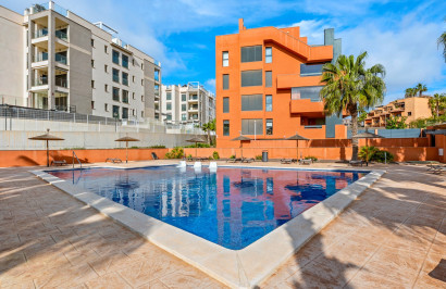 Resale - Apartment / Flat - Orihuela Costa - Villamartín