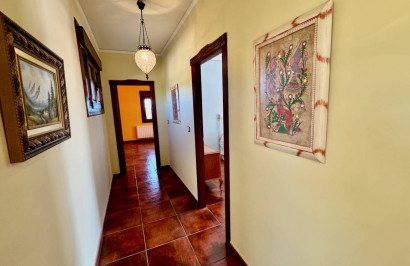 Reventa - Finca / Propiedad de Campo - Los Montesinos