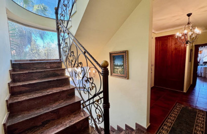 Reventa - Finca / Propiedad de Campo - Los Montesinos