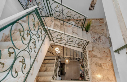 Resale - Finca / Country Property - Los Montesinos