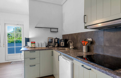 Resale - Finca / Country Property - Los Montesinos