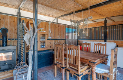 Resale - Finca / Country Property - Los Montesinos