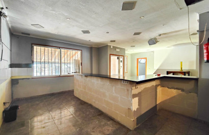 Resale - Commercial Unit - Torrevieja - La Siesta - El Chaparral - San Luis