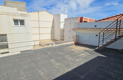 Resale - Town House - Torrevieja - Centro