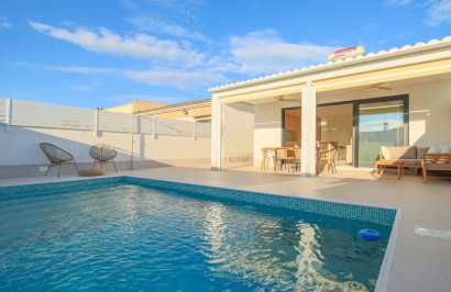 Resale - Detached Villa - Torrevieja - La Siesta - El Salado - Torreta