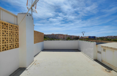 Resale - Apartment / Flat - Torrevieja - La Siesta - El Chaparral - San Luis