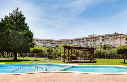 Resale - Apartment / Flat - Torrevieja - La Siesta - El Chaparral - San Luis