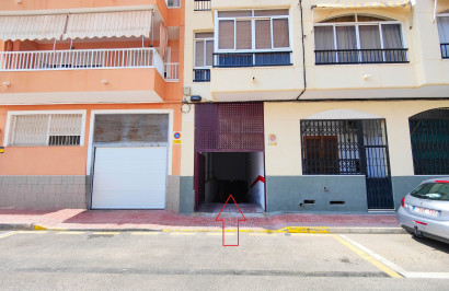 Resale - Garage - Torrevieja - Playa del Cura