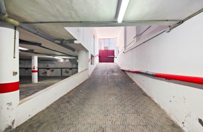 Resale - Garage - Torrevieja - Playa del Cura
