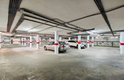 Resale - Garage - Torrevieja - Playa del Cura