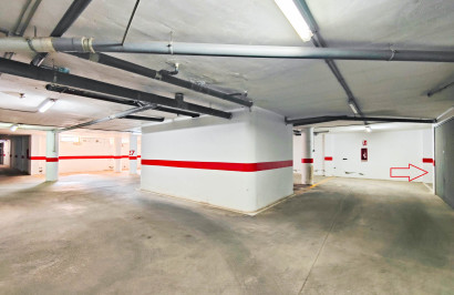Resale - Garage - Torrevieja - Playa del Cura