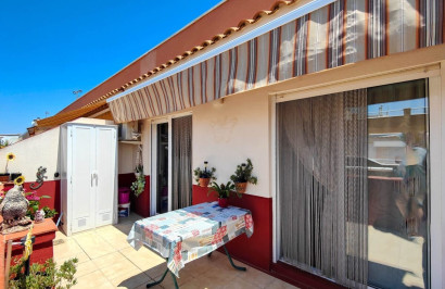 Resale - Apartment / Flat - Torrevieja - Playa del Cura