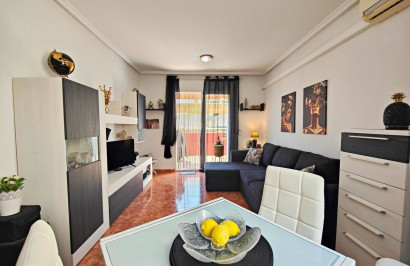 Resale - Apartment / Flat - Torrevieja - Playa del Cura