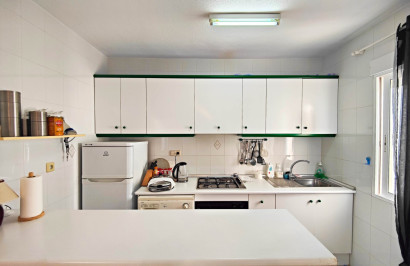 Resale - Apartment / Flat - Torrevieja - Punta Prima