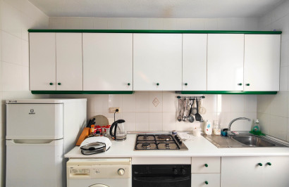 Resale - Apartment / Flat - Torrevieja - Punta Prima