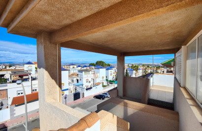 Resale - Apartment / Flat - Torrevieja - Punta Prima