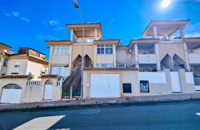 Resale - Apartment / Flat - Torrevieja - Punta Prima