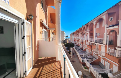 Resale - Apartment / Flat - Torrevieja - La Mata