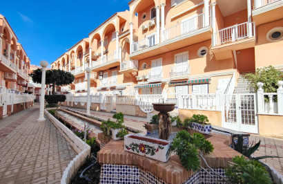 Resale - Apartment / Flat - Torrevieja - La Mata