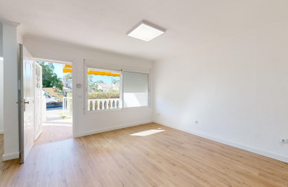 Resale - Apartment / Flat - Orihuela Costa - Villamartín - Las Filipinas