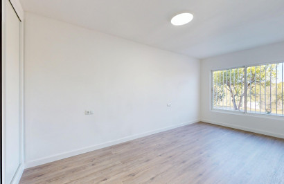 Resale - Apartment / Flat - Orihuela Costa - Villamartín - Las Filipinas