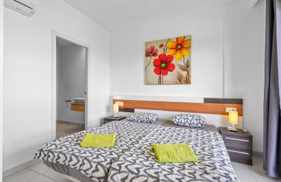 Resale - Apartment / Flat - Orihuela Costa - La Zenia