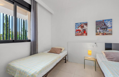 Resale - Apartment / Flat - Orihuela Costa - La Zenia