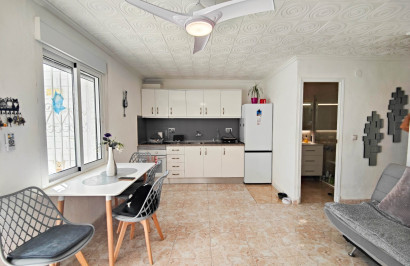 Resale - Town House - Torrevieja - Torreta - Salado